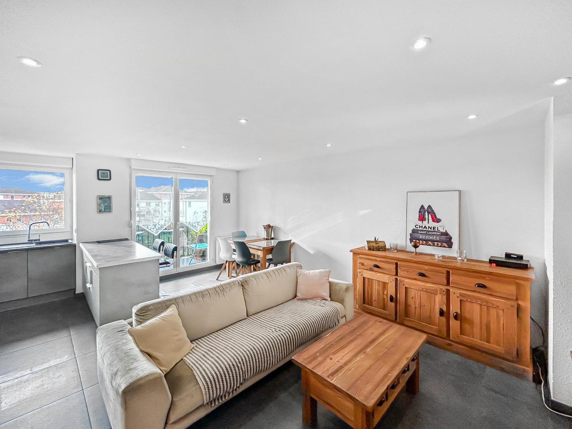 Escale Affaires Dugny-Bourget Apartment Exterior photo